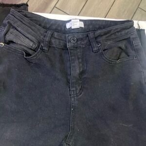 Black High-Waisted Jeans